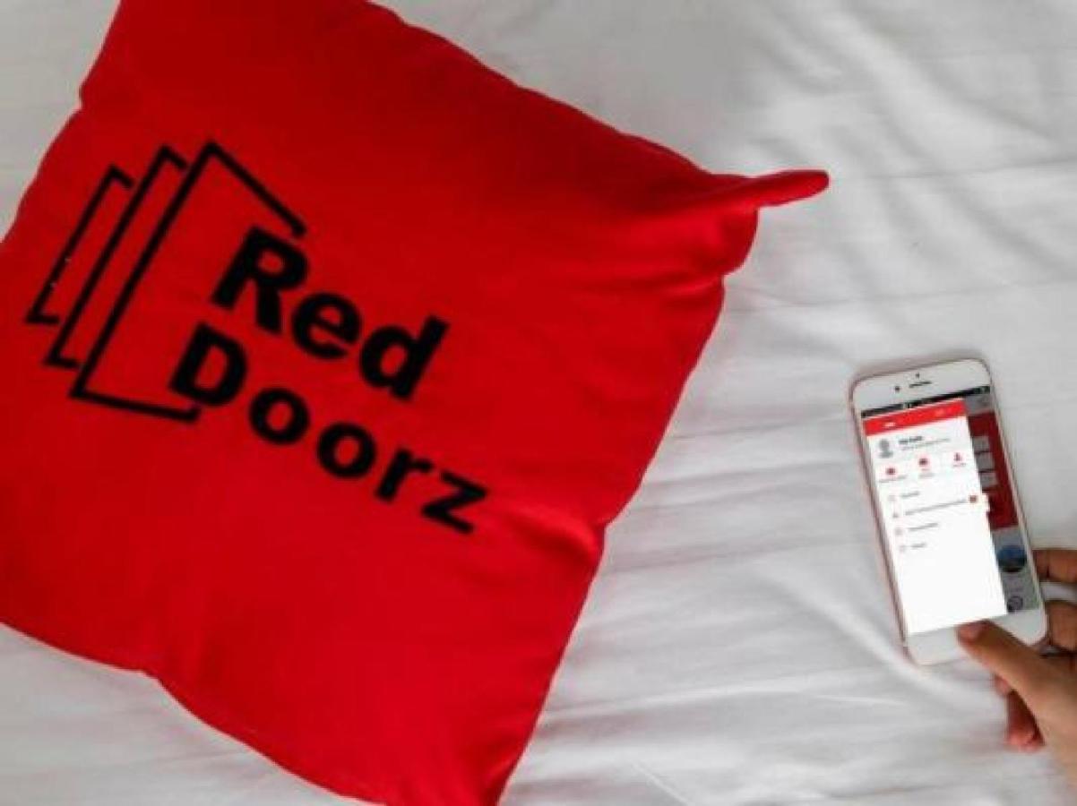 Hotel Reddoorz Syariah At Jalan Cilik Riwut Kapuas à Kualakapuas Extérieur photo